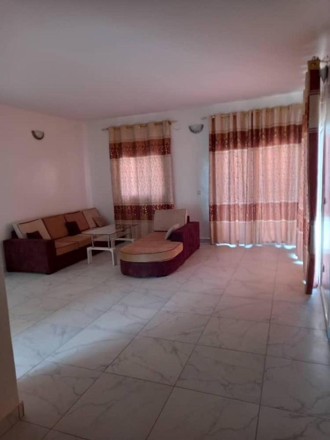 Villa Diambars Sali Tap Bagian luar foto